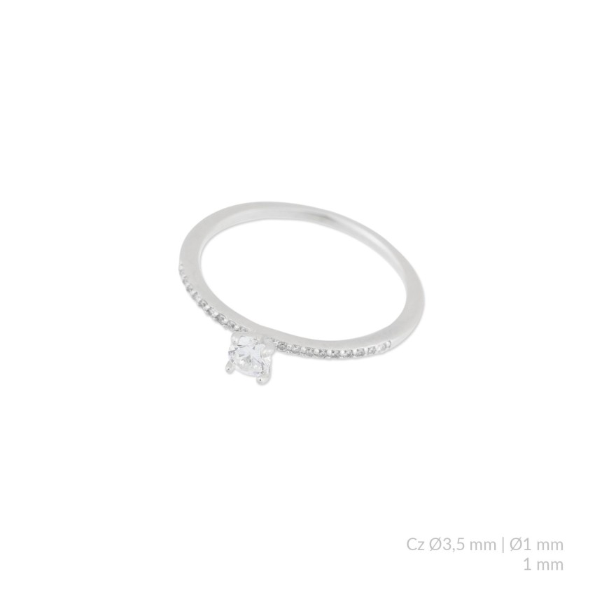 Anillo de Plata de Ley con circonitas