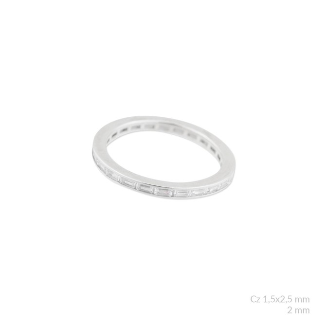 Anillo de Plata de Ley con circonitas